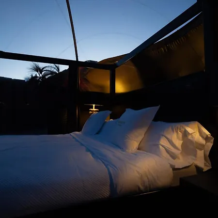 Luxury tent Burbujas Del Sella